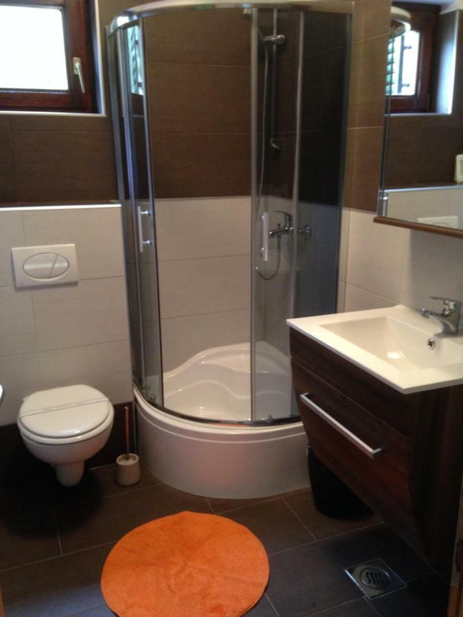Residence4A-Appartamento Bianco Ravni Zewnętrze zdjęcie